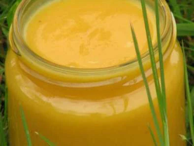 soupe-de-rutabaga-carotte-noix-de-coco-et-curry--md-41159p50319