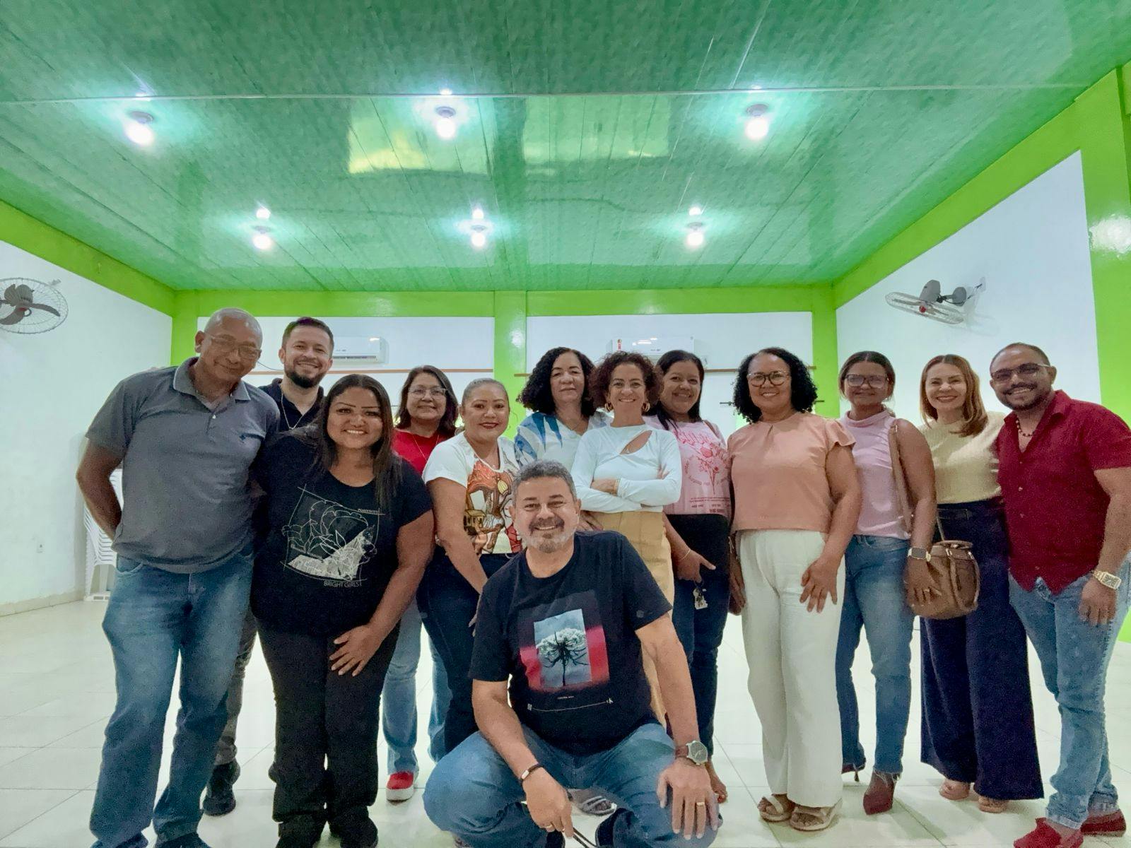 Equipes do CME e FME reunidas