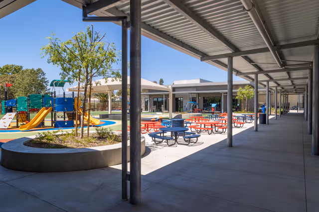 Learn how structural steel galvanizing protects against corrosion, extends service life, and reduces maintenance. Trusted solutions by Coatinc US.