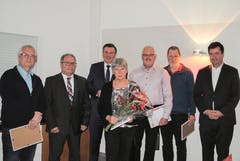 Joachim Schurr (30 Jahre), Nicola Perniola (Betriebsratsvorsitzender), Gunter Fauth (Vorstand Operations), Elsbeth Ertug (35 Jahre), Ronald Rogg (30 Jahre), Alexander Piechulla (25 Jahre) und Jan von Schuckmann (Vorstandsvorsitzender).