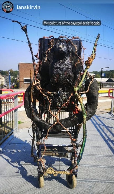 Werk van Ian Skirvin met de trein