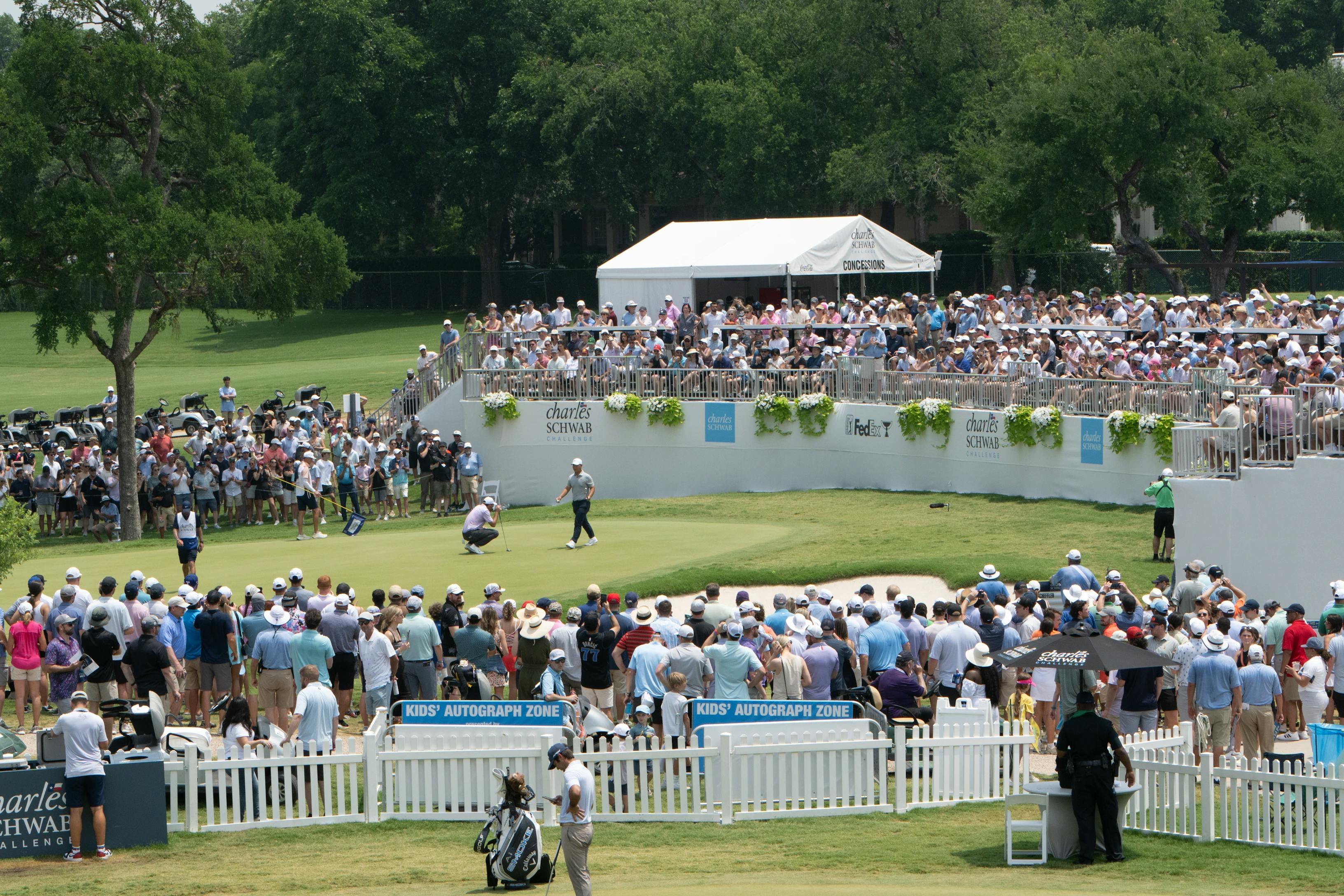 No. 9 big crowd