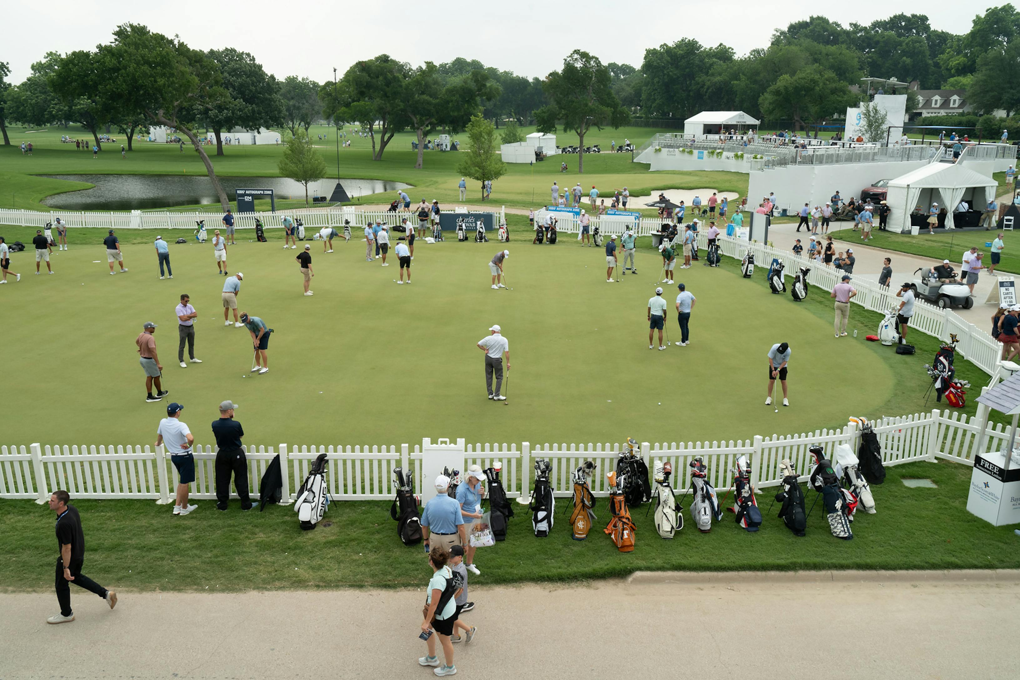 pro-am putting green