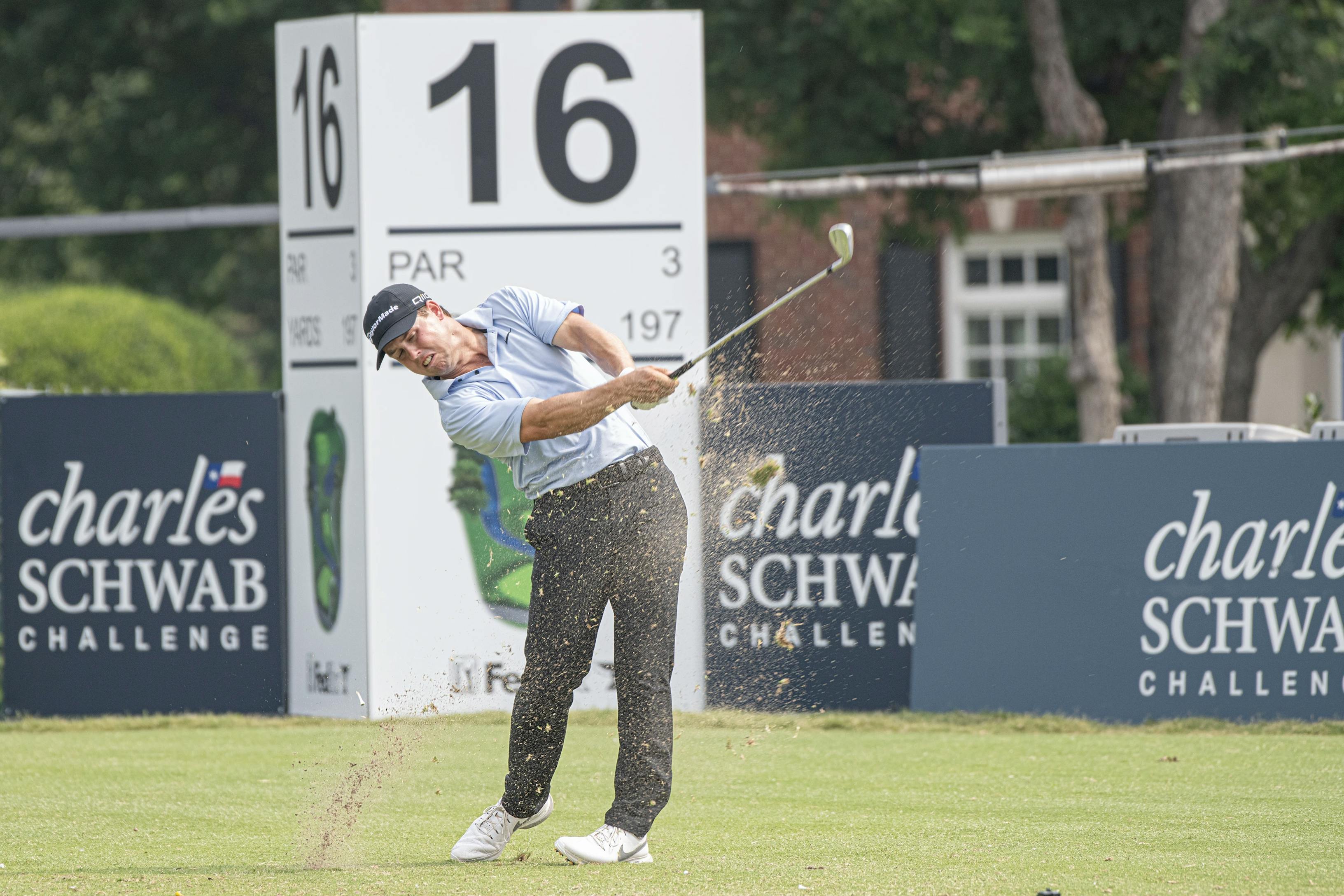 pro golfer swinging