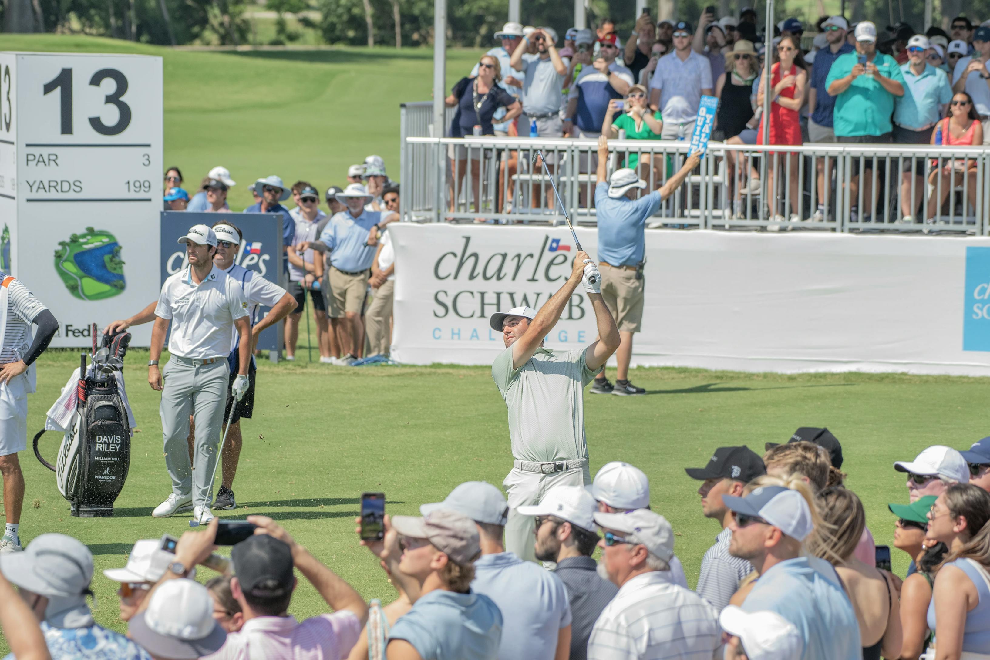scheffler tee off