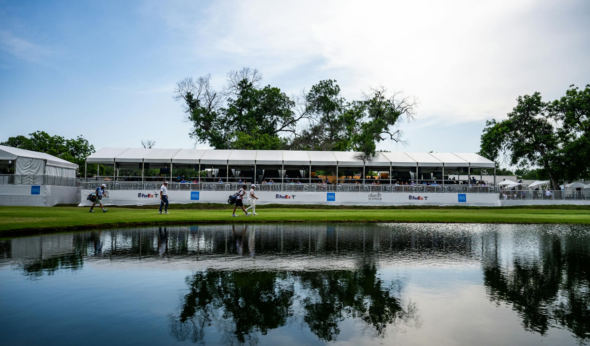 Villages Venue on Hole 16