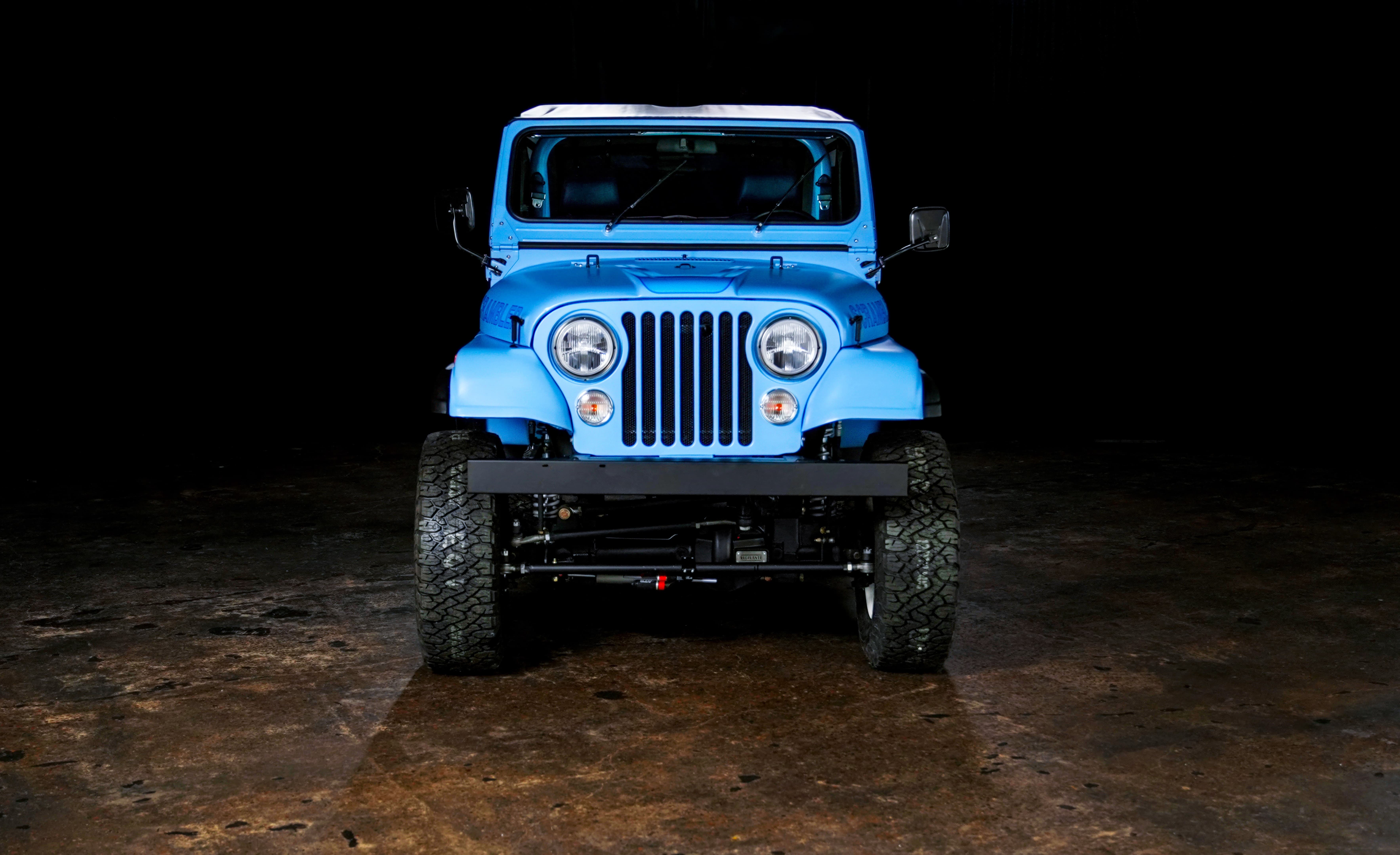 Scrambler Prize Car Front View