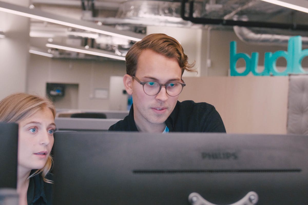 Budbee Videovorstellung mit Pleo