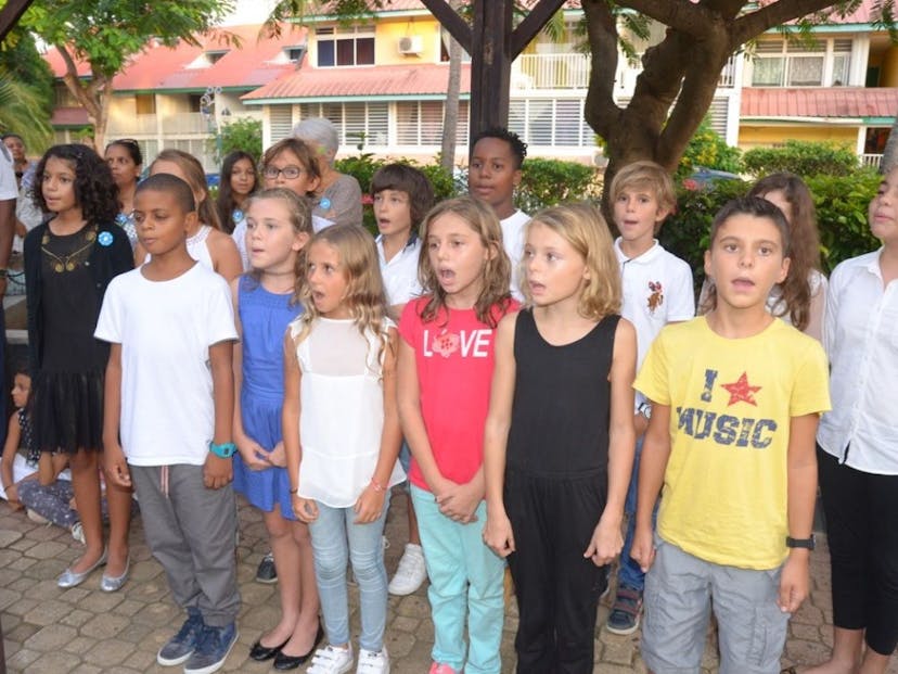 Commemoration of the Armistice of the First World War Chorale-Marseillaise-et-chant-creole_1.jpg