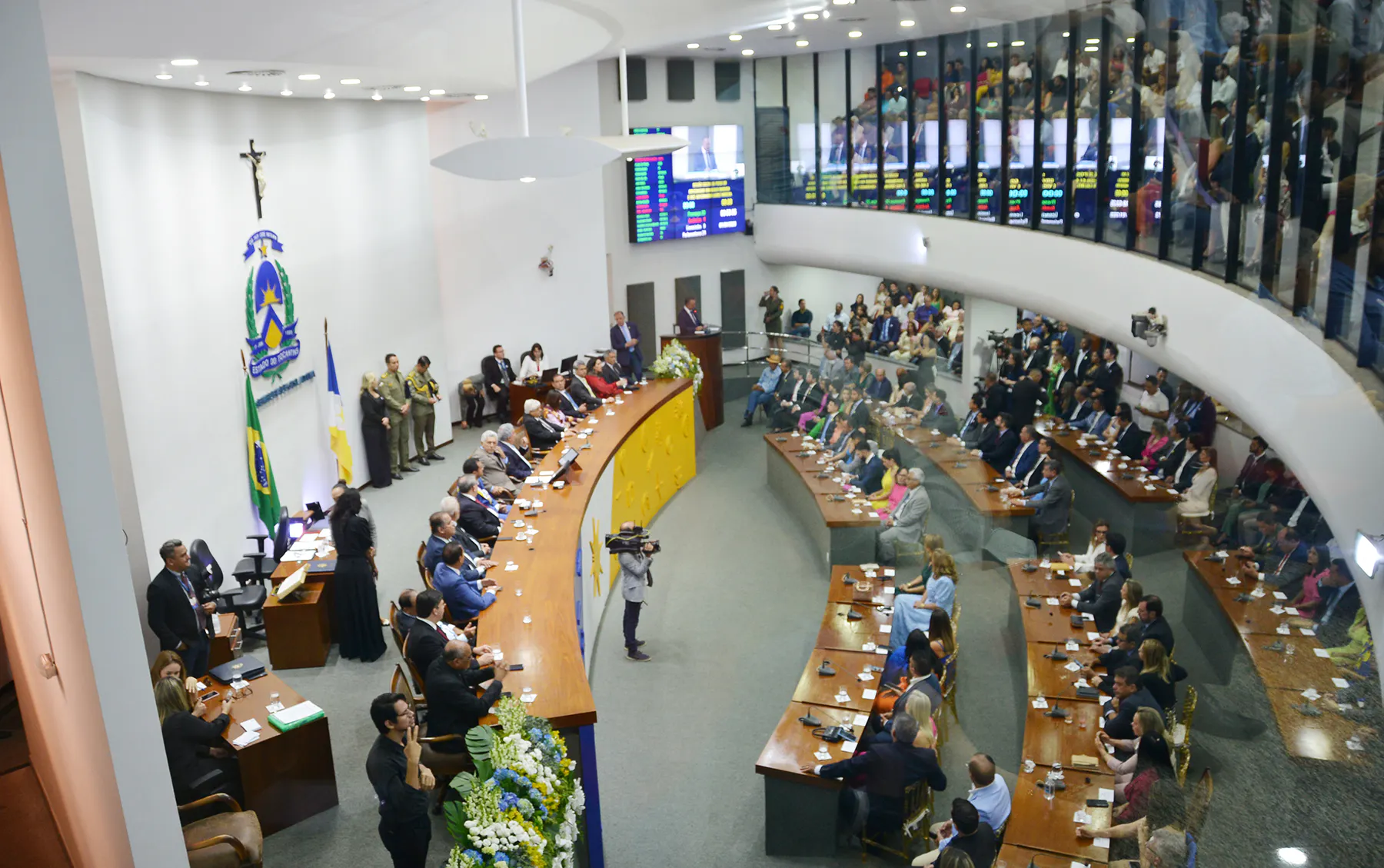 Concurso ALECE 2026: inscrições abertas com 600 vagas e salários de até R$ 6,1 mil