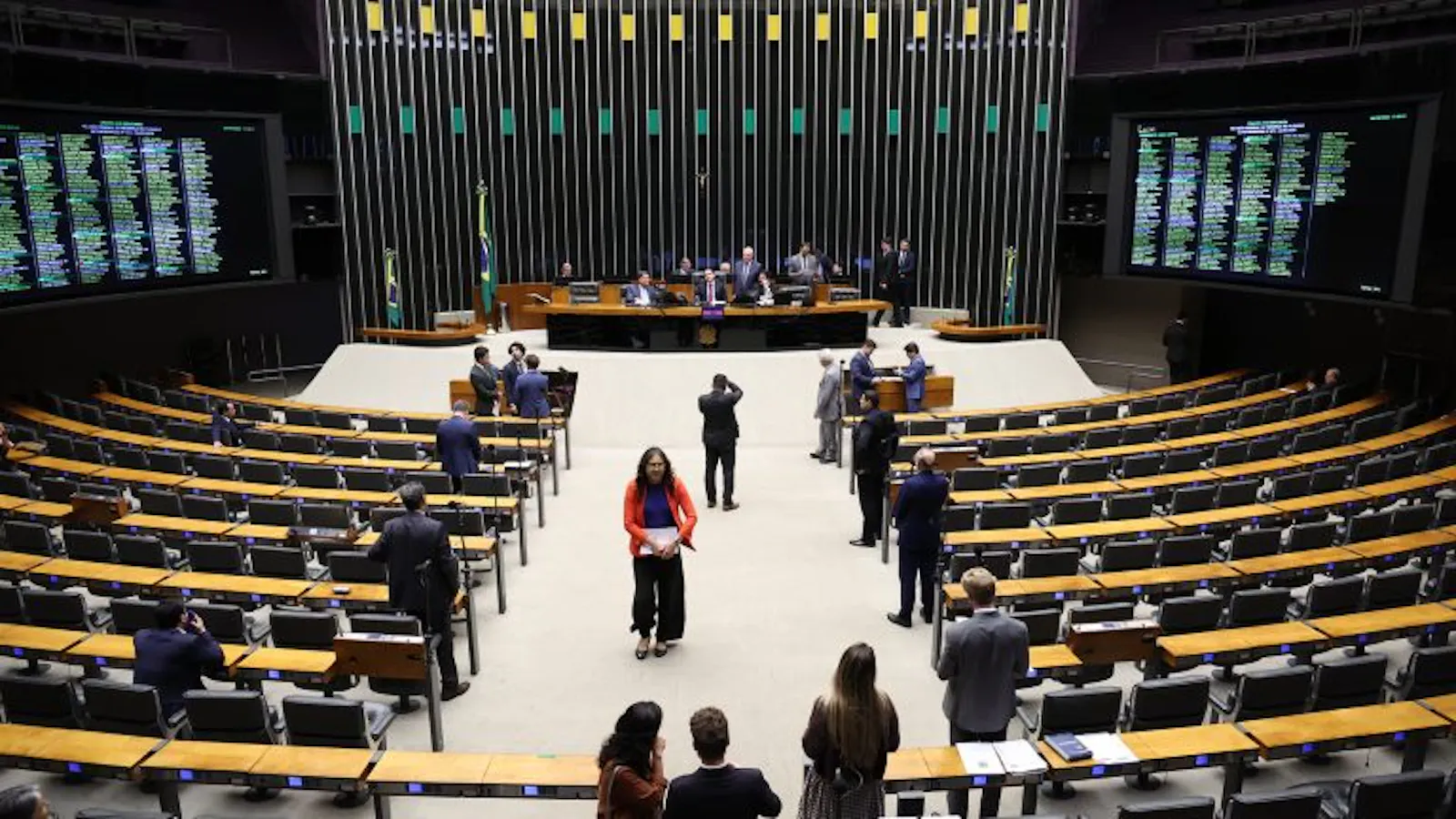 Concurso Câmara dos Deputados: resultado final da prova objetiva é divulgado