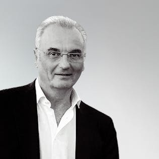 Torsten Lüttich, Associate Partner