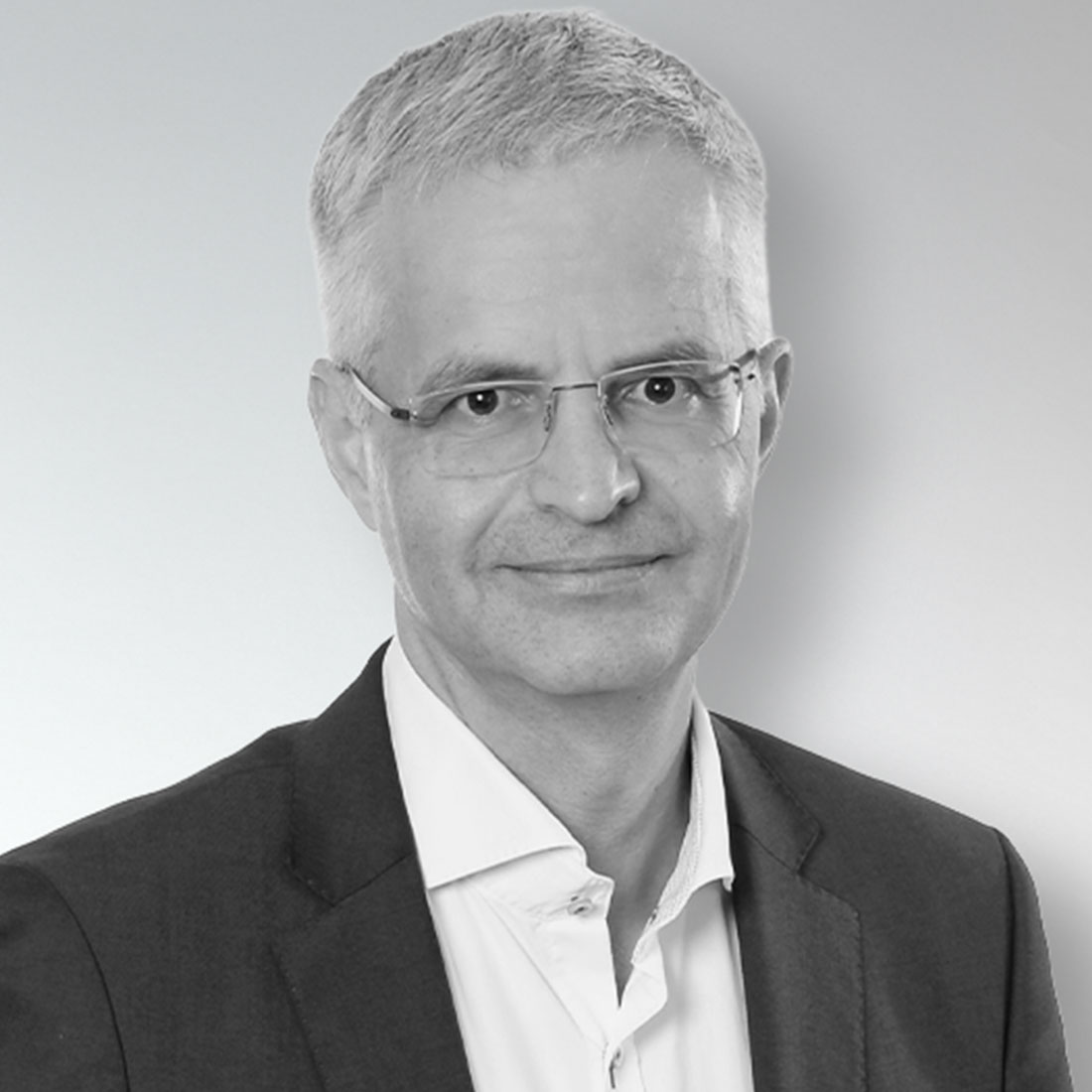 Andreas Wolf, Senior Manager