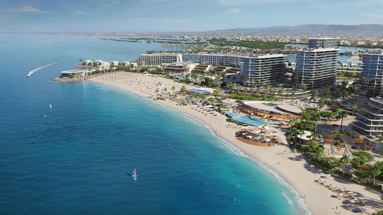 Mina Beach/Coastline