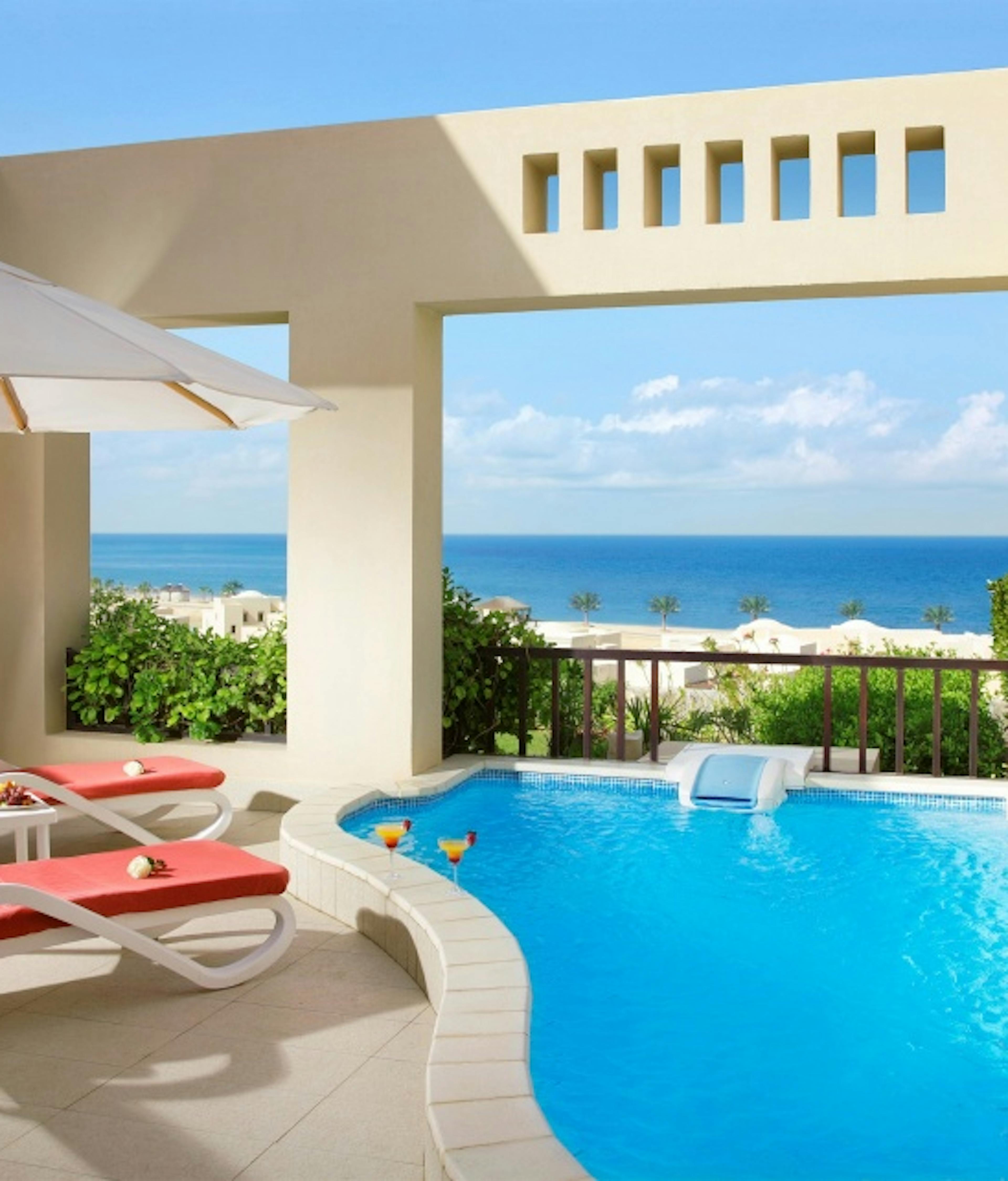 Cove Rotana Villa Pool