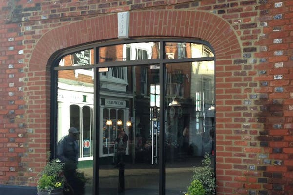 A Pre-Fabricated Brickwork Arch installed in a shop-front
