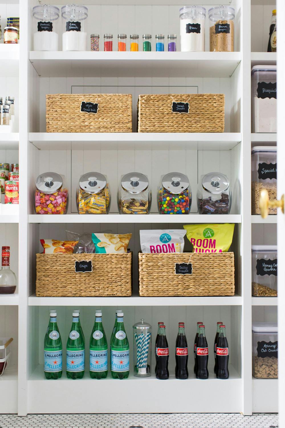 How to organise drink bottles - The Organised Housewife