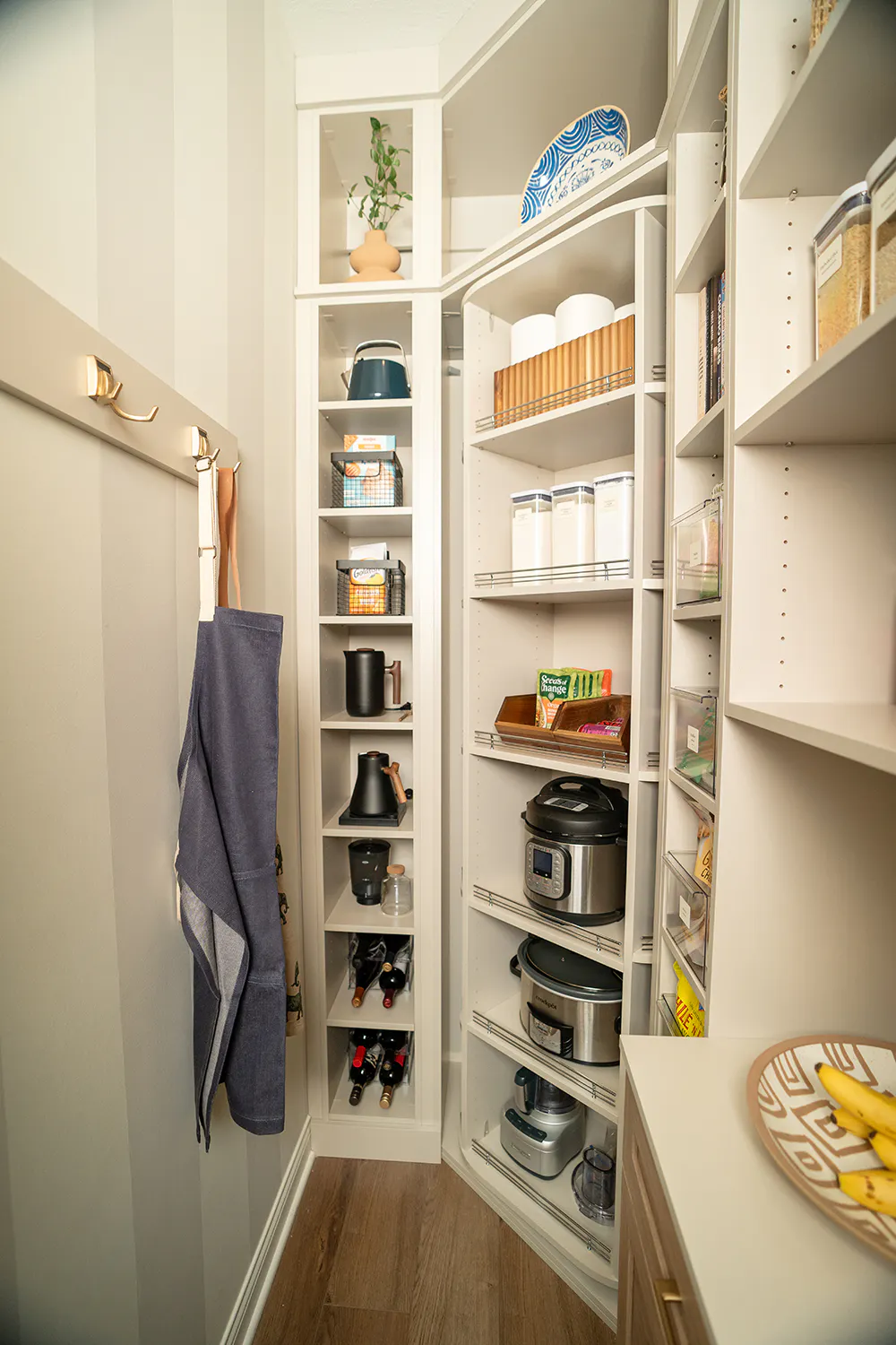 The Guerra's custom Preston pantry 360-degree organizer