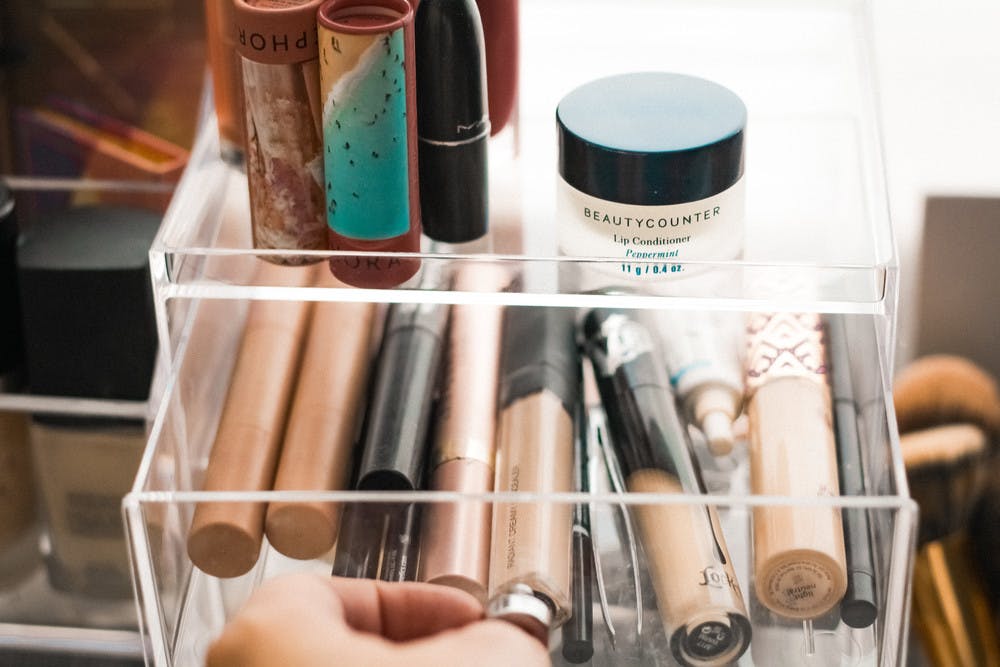 10 Makeup Organizer Ideas to Streamline Your Beauty Supplies