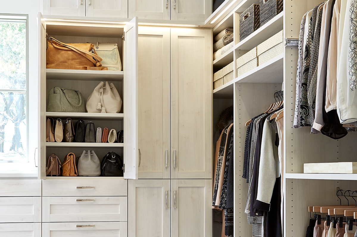 A Texas Monthly Show Home and Laren Custom Closet to Boot | Container ...