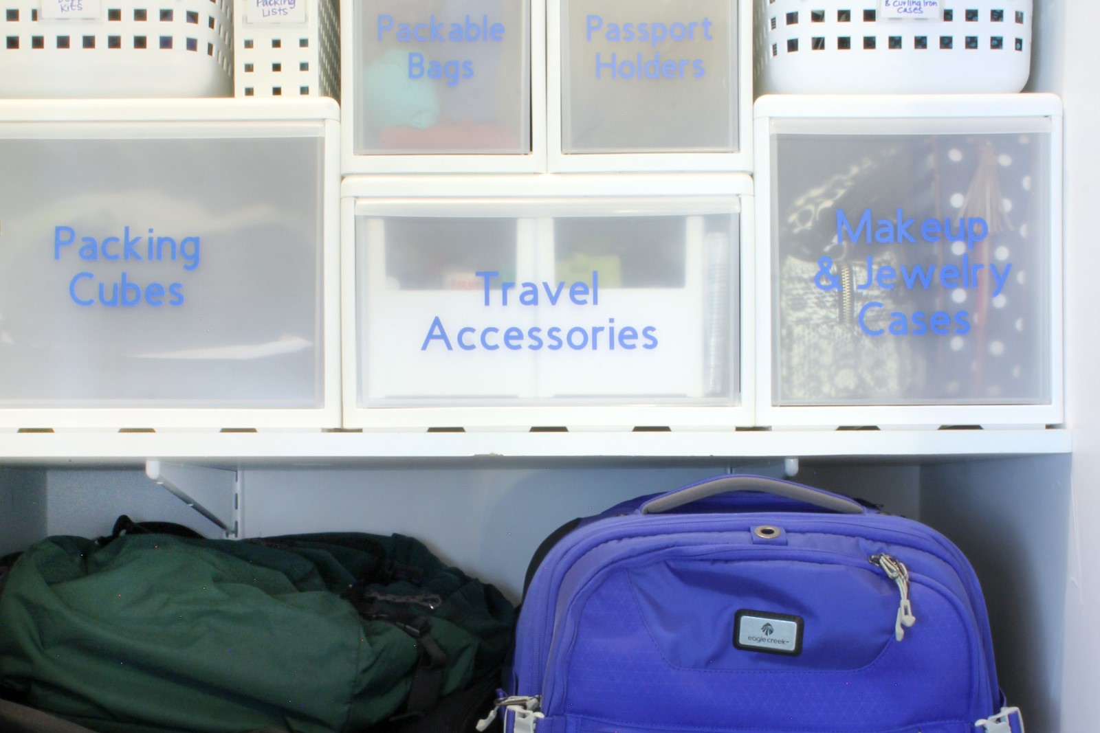 suitcase storage cubes