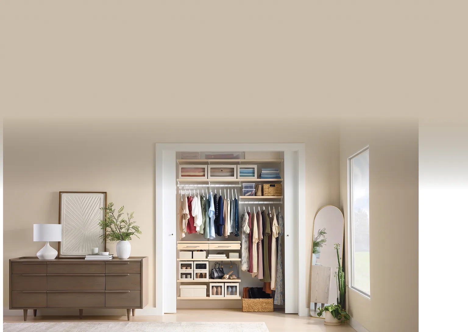 Efla Closet