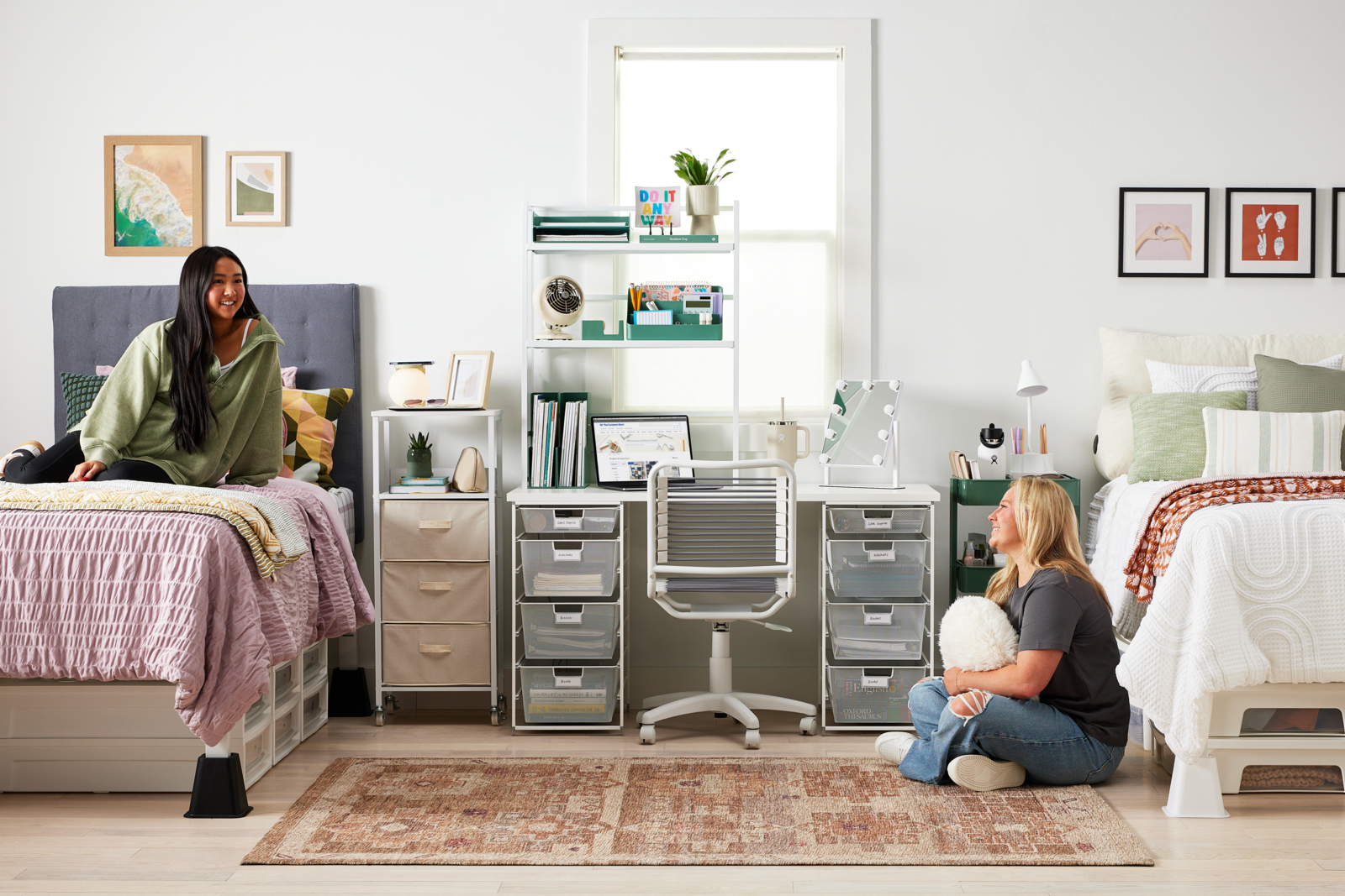 Seven Simple College Living Tips Container Stories