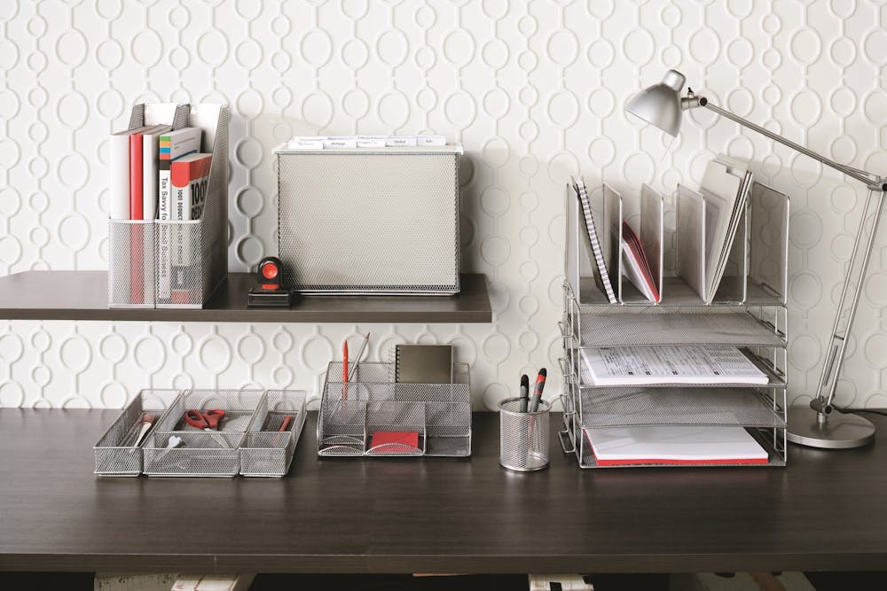 Finding the Right Desktop Collection to Suit Your Décor | Container Stories