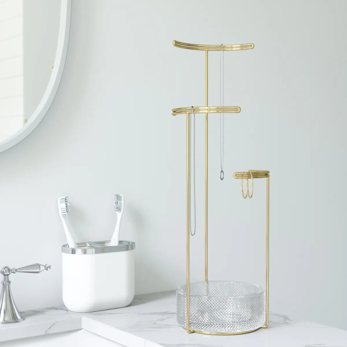 umbra glass jewelry stand