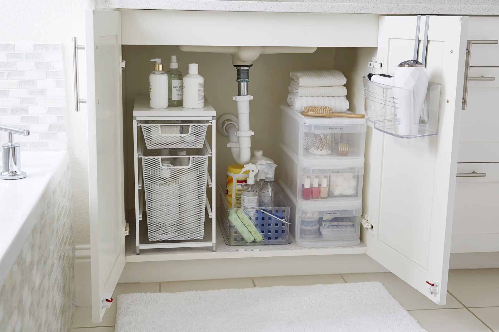 How to Use IKEA Cabinets to Organize Your Bathroom