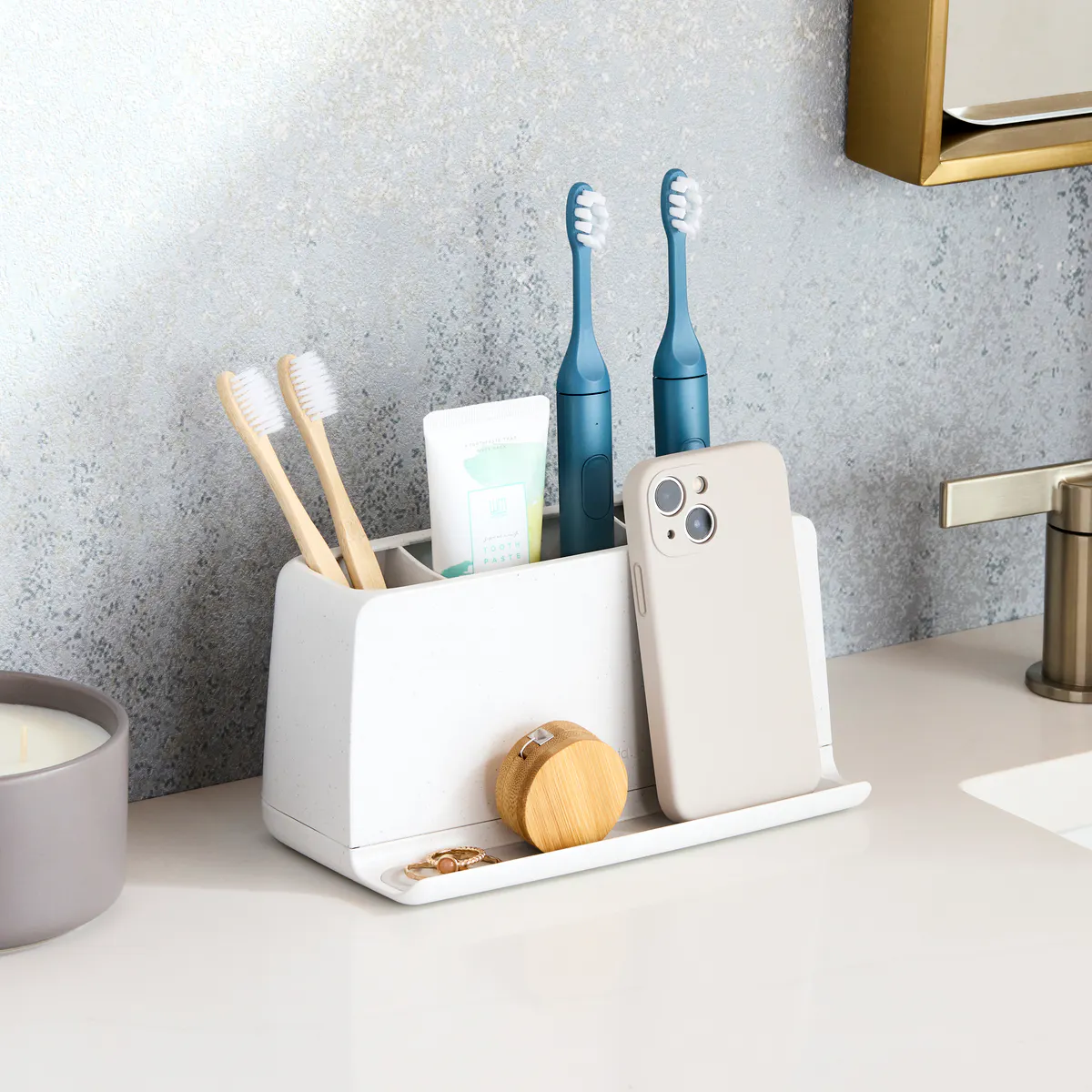 toothbrush holder