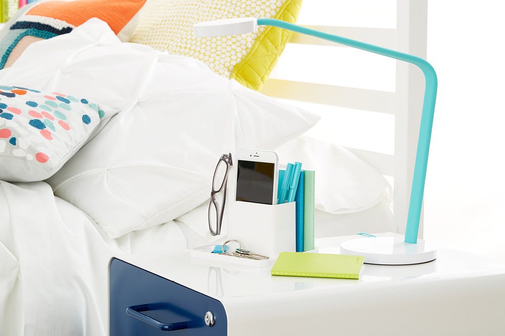 17 Super Simple Dorm Organization Tricks