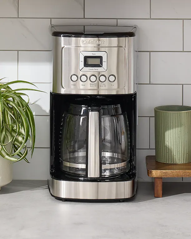 Cuisinart 14-Cup Perfectemp Programmable Coffee Maker