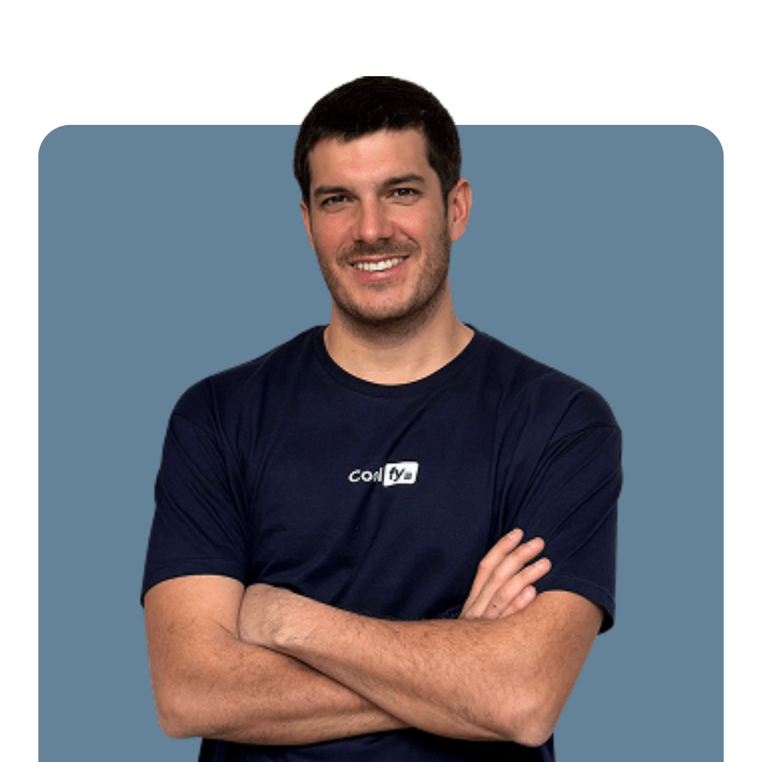 Foto de Alfonso Pérez, 30 años de experiencia técnica en HVAC.
Responsable de producto y desarrollo técnico, garantiza que cada solución cumpla con los más altos estándares de calidad y eficiencia energética.