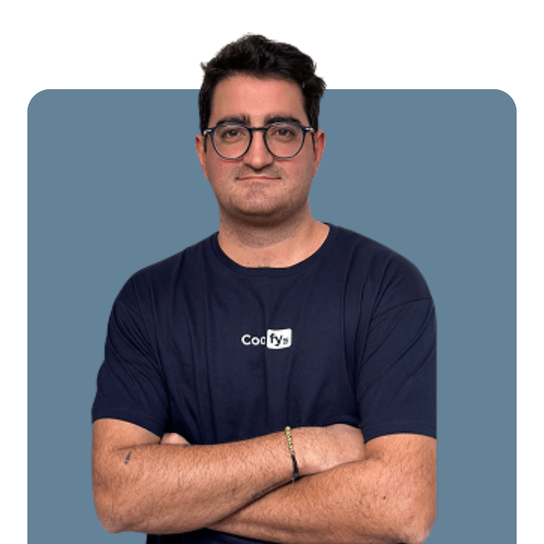 Foto de Pablo Pérez, Especialista en proyectos técnicos complejos.
Coordina el equipo de pre-venta para ofrecer soluciones personalizadas y presupuestos precisos adaptados a cada proyecto.