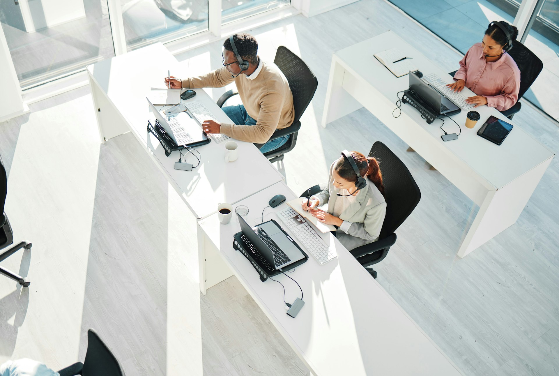 customer-service-worker