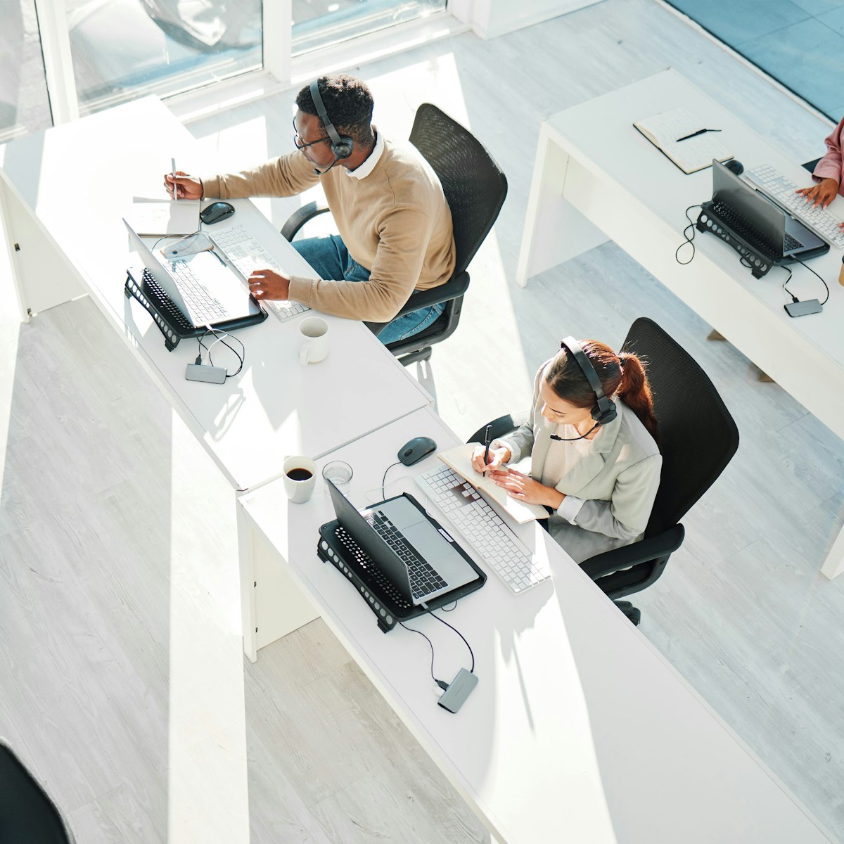 customer-service-worker