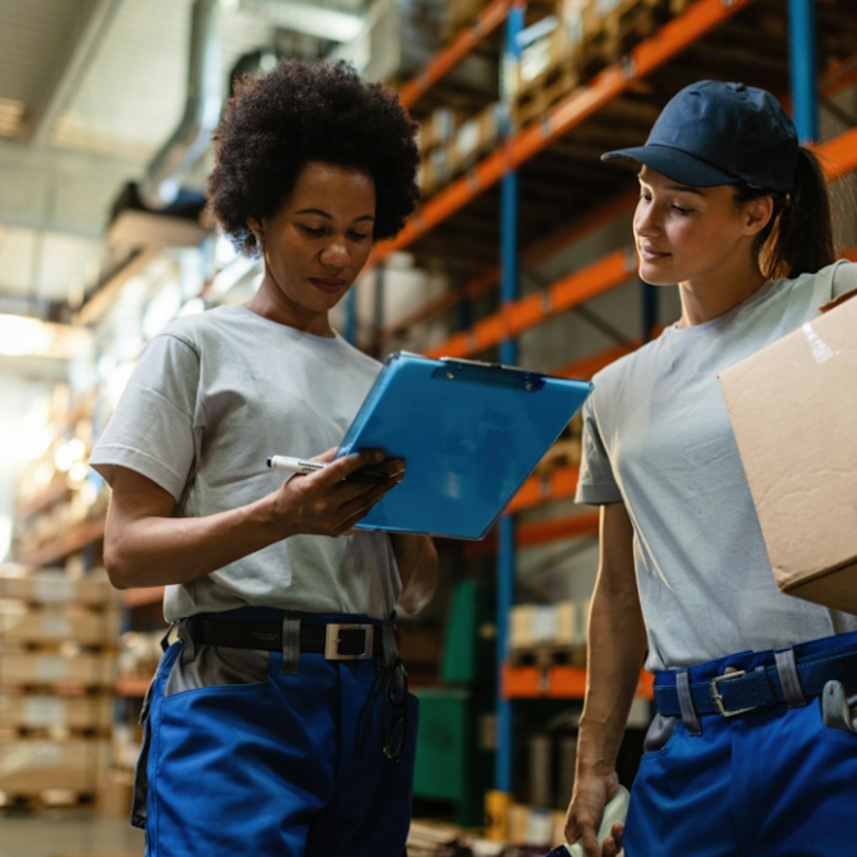 warehouse-workers