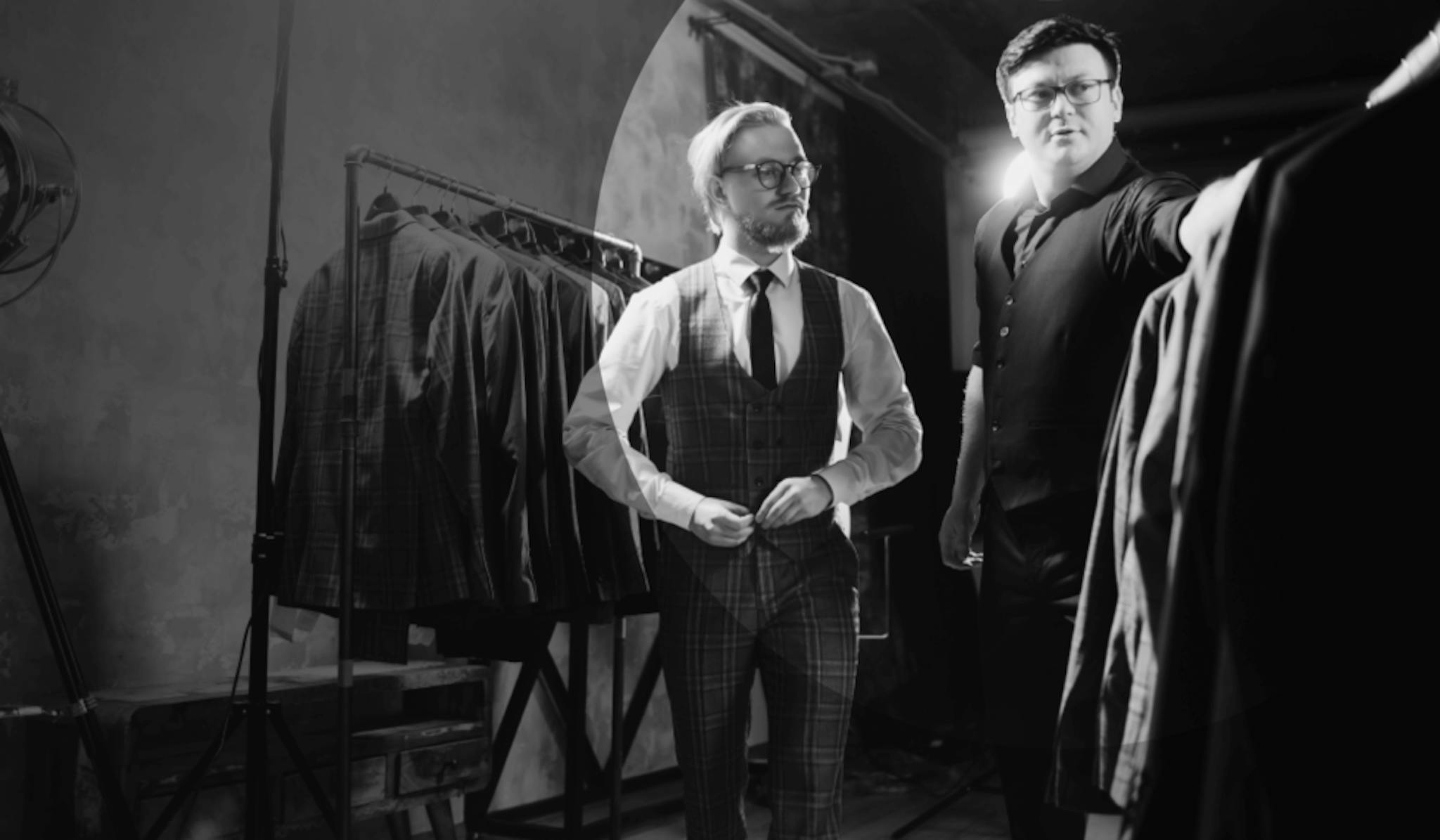 retail tailor staff