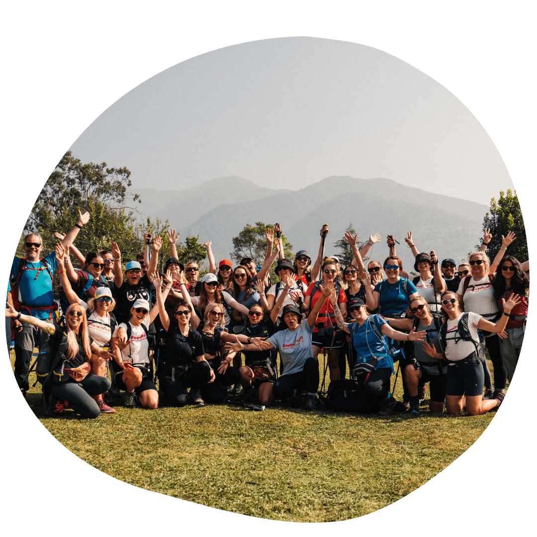 120 trekkers posing for a picture