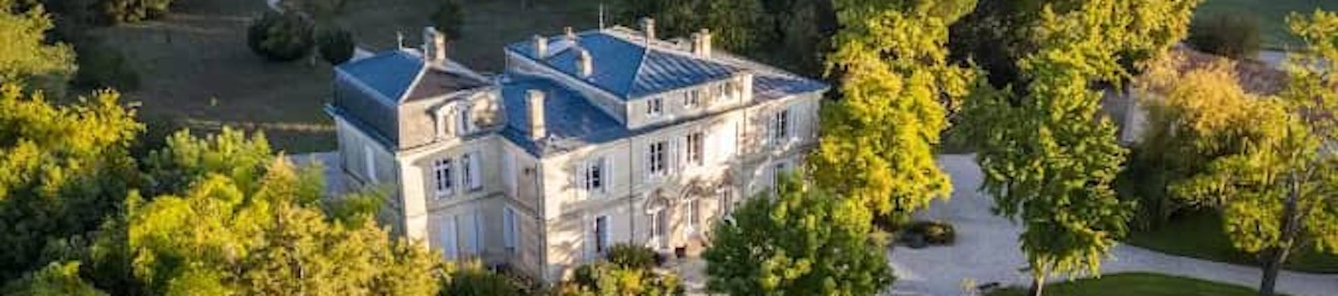 Maison Dourthe. Propriétaire Maison Dourthe. Propriétaire