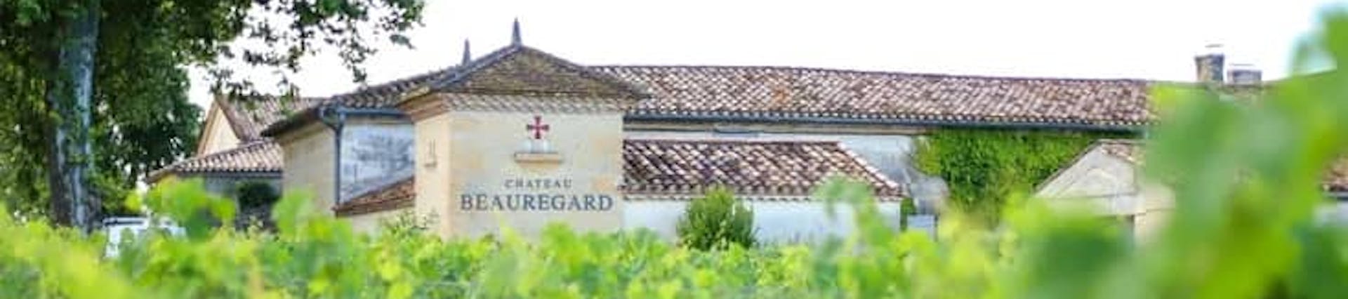 Familles Moulin et Cathiard. Propriétaires Familles Moulin et Cathiard. Propriétaires