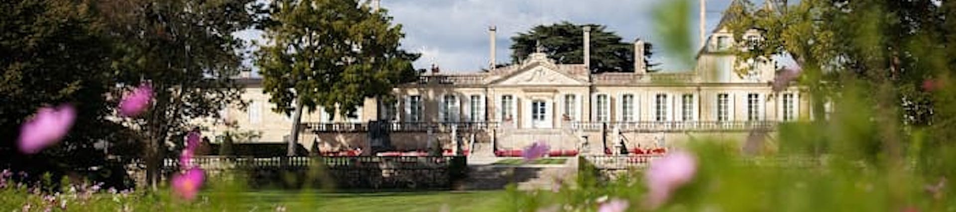 Groupes Castel et Suntory. Eigenaars Groupes Castel et Suntory. Eigenaars