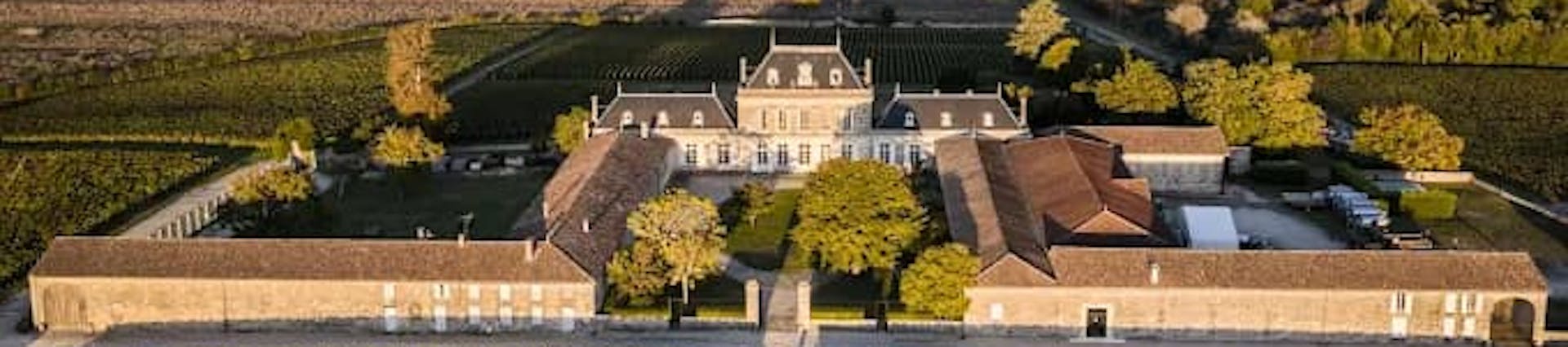 Jean-Michel Lapalu. Eigenaar Jean-Michel Lapalu. Eigenaar