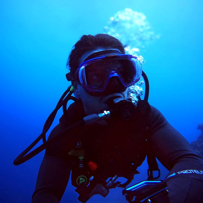 Thibaut Lallement scuba diving
