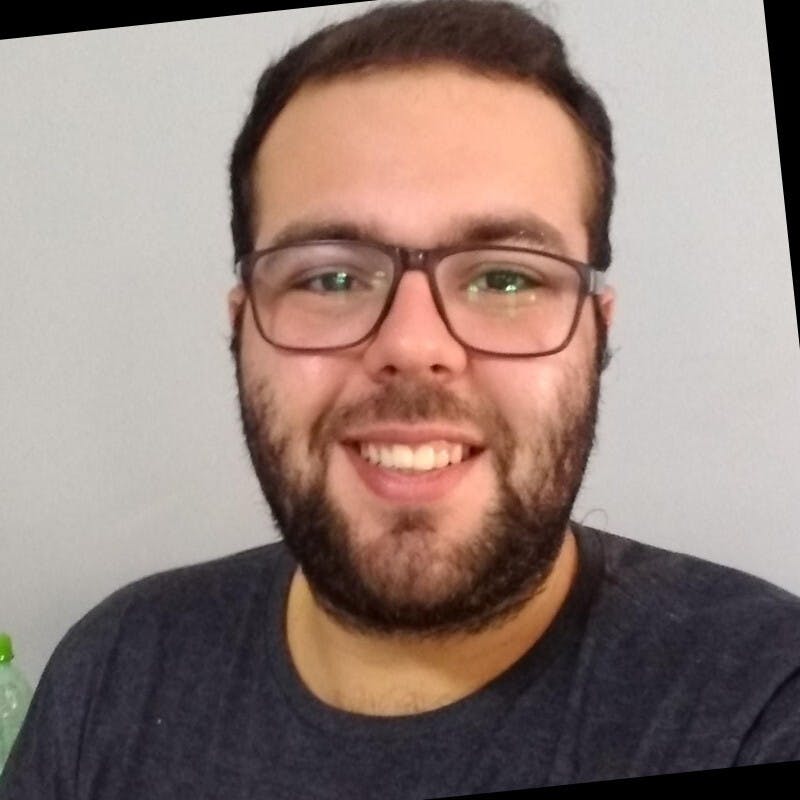 Este es Gabriel Peres, analista de Projetos de CosmoBots