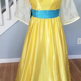 yellow gown for halloween for anastasia for sale