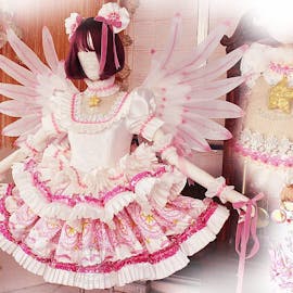 Sakura cosplay wings front view