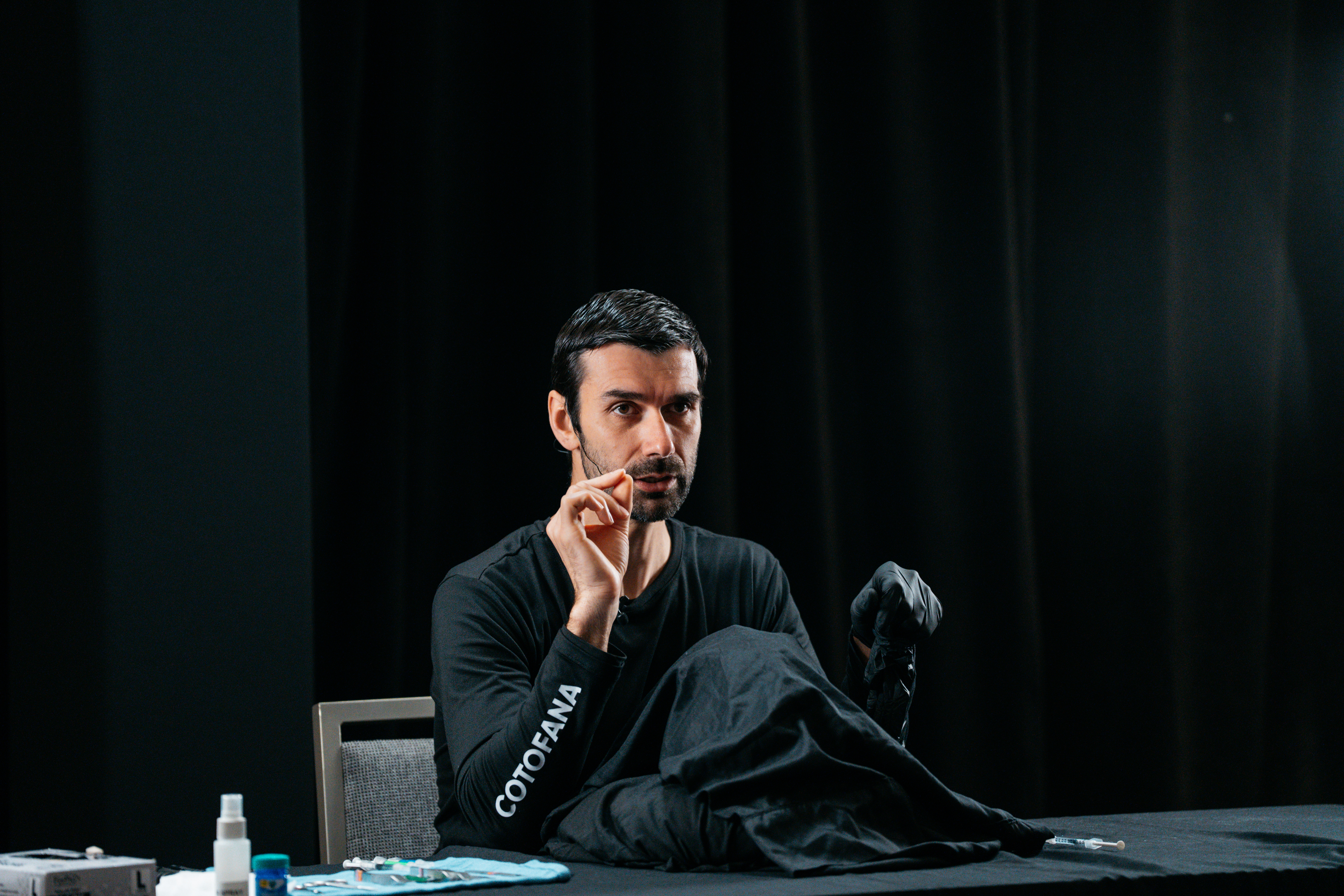 Prof. Cotofana conducting a live session