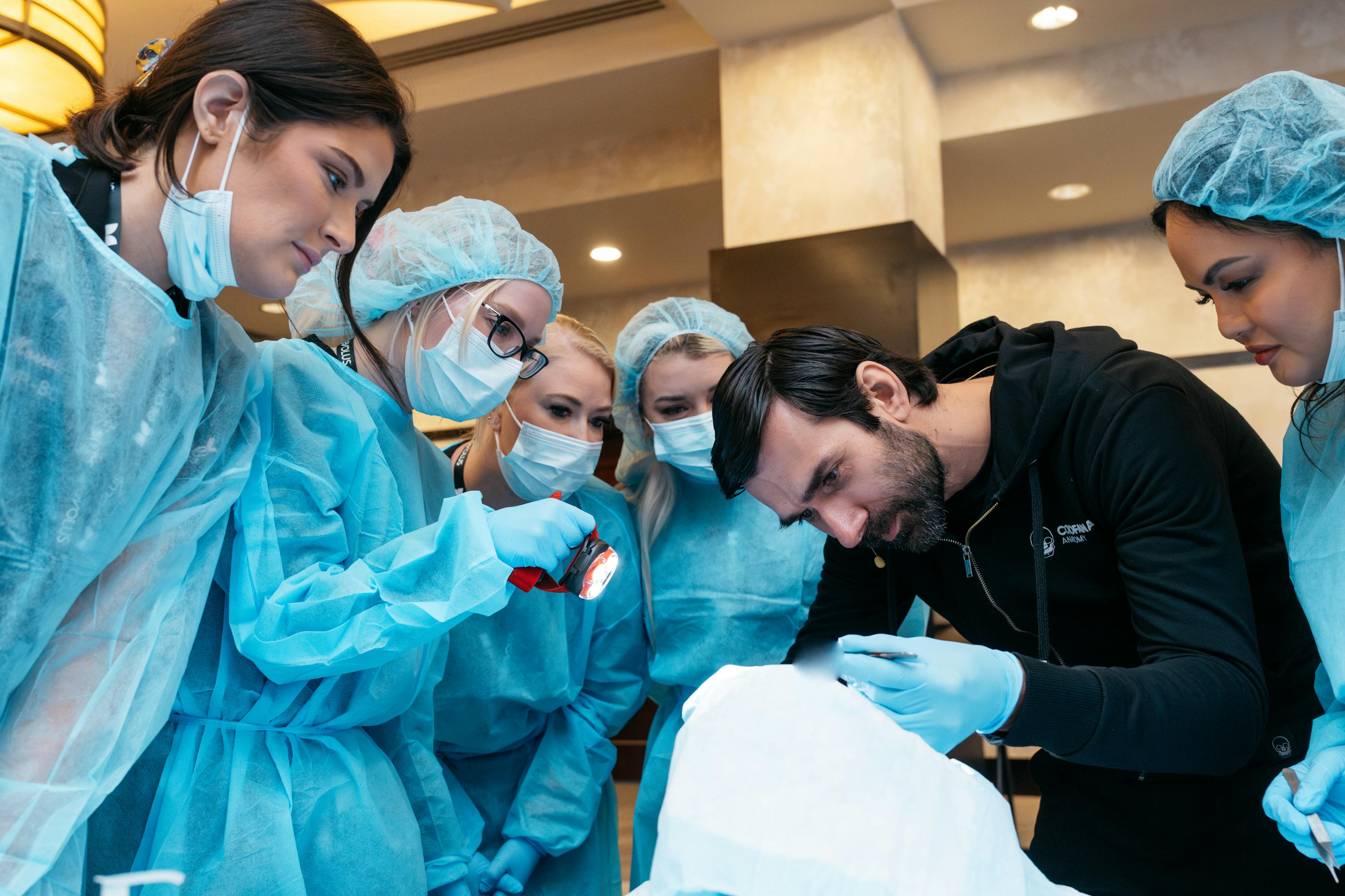 Prof Cotofana live dissection